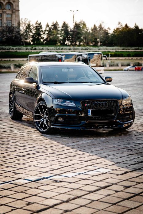 Audi A4 B8 2.0 TFSI QUATTRO (Engine Rebuild)