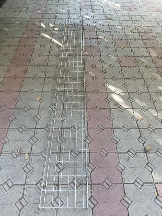 Металлические подвесные лотки