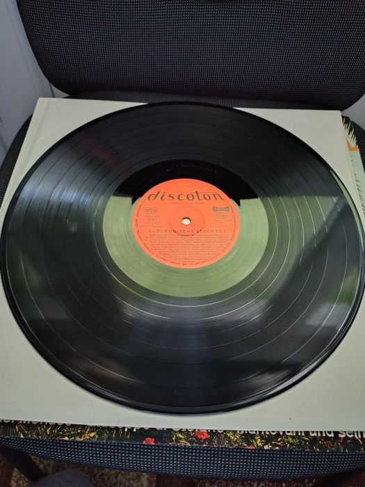 Colecție 3 viniluri, muzică latină/italiană/Elvis Presley