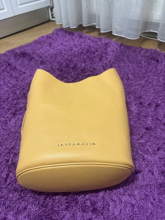 Geanta piele Laura Maxim ! Lotus . Mango . Noua !