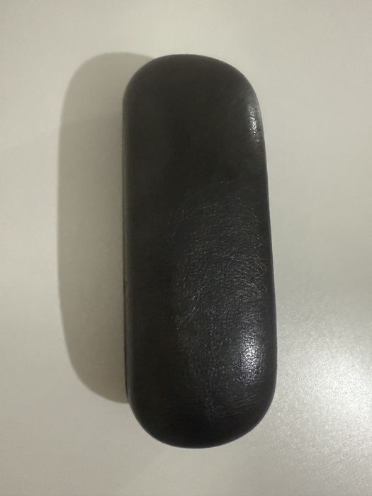 Продам чехол для очков б/у