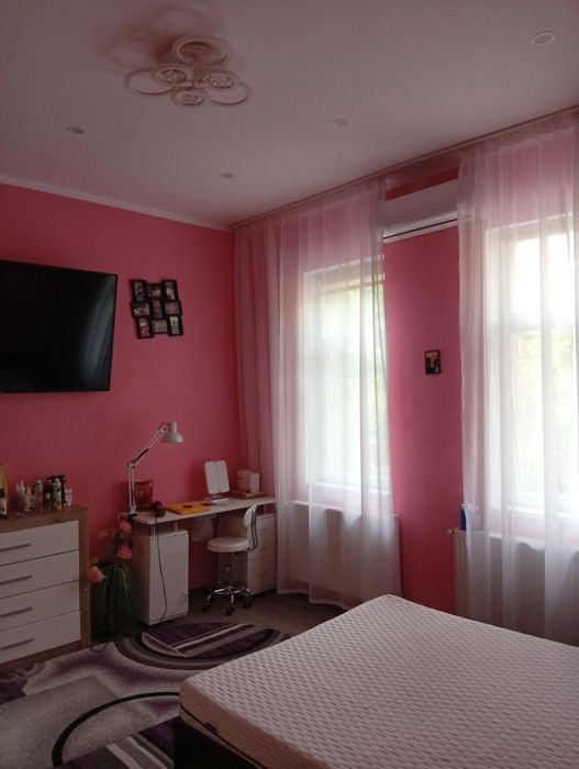 Ap 2 camere la curte