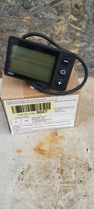 Roata fata bicicleta /26 cu motor electric  , afișaj electronic nou gratis
