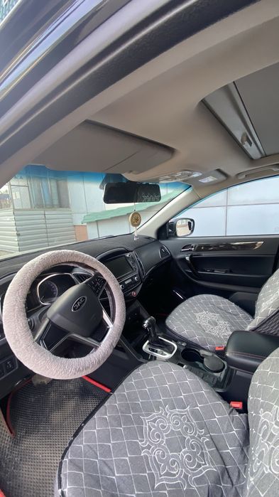 Продам автомобиль кроссовер