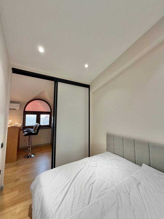 Алайский Ц2, Poytaxt Gavhari?. 1в2/10/10 40м2 Срочно! Uy sotiladi