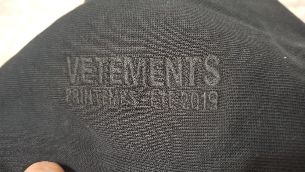 Толстовка Vetements (Худи)