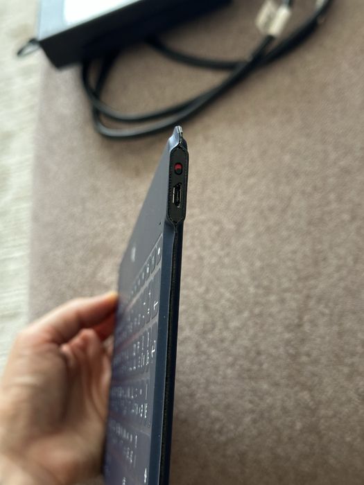 Клавиатура Logitech Logi ультратонкая