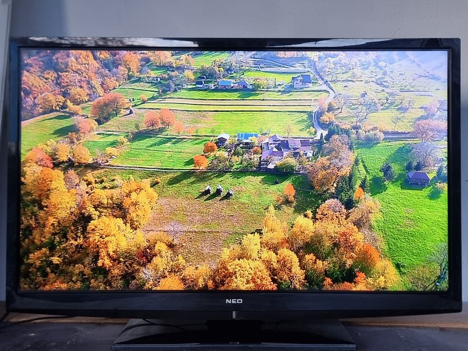 Телевизор / Neo - 32" - FullHD , Цифрова + Ефирна
