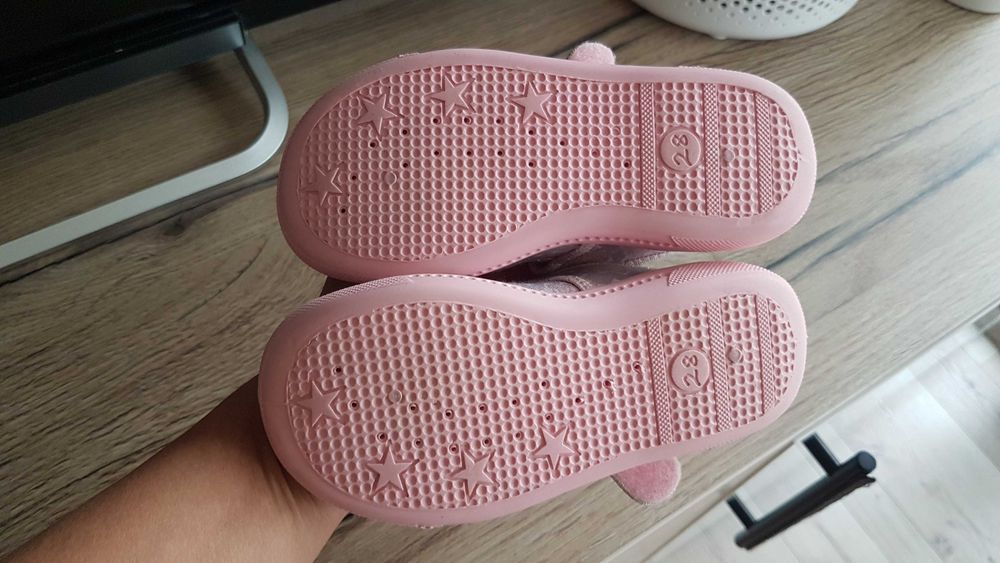 Детски пантофи Колев и Колев