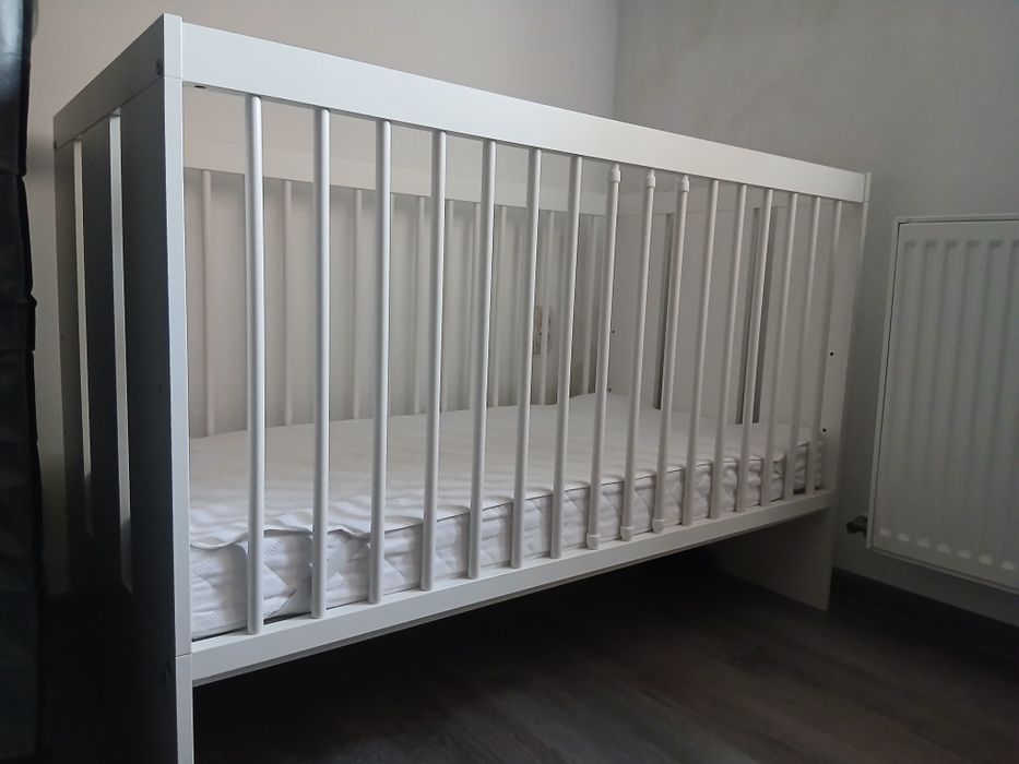 Pătuț 120x60 + saltea + protecție impermeabilă