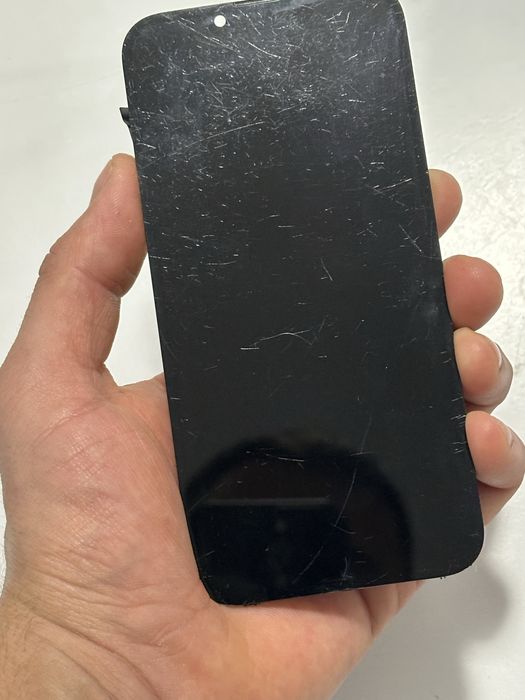 Display Iphone 13 Pro original ( zgariat)