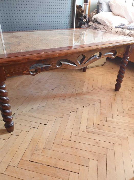 Голяма холна маса масив