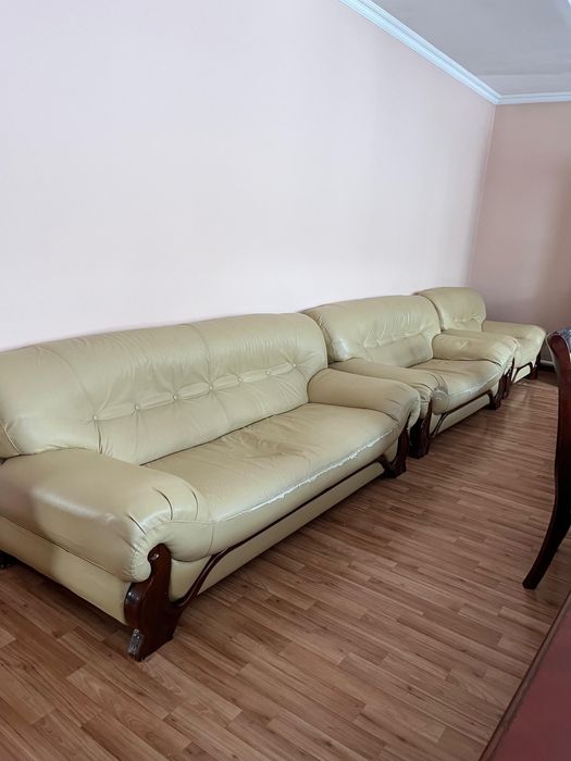 Продам Б/у мебель в хорошем состоянии