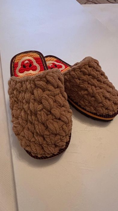 Тапочки и сумки ручной работы