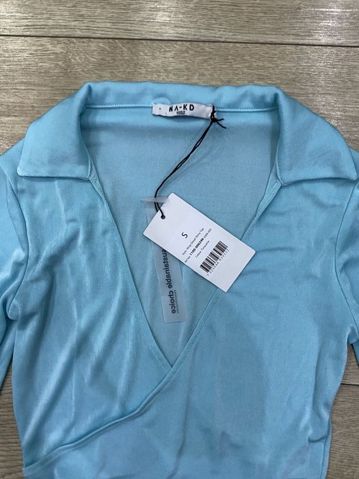 Bluză scurtă mărimea S