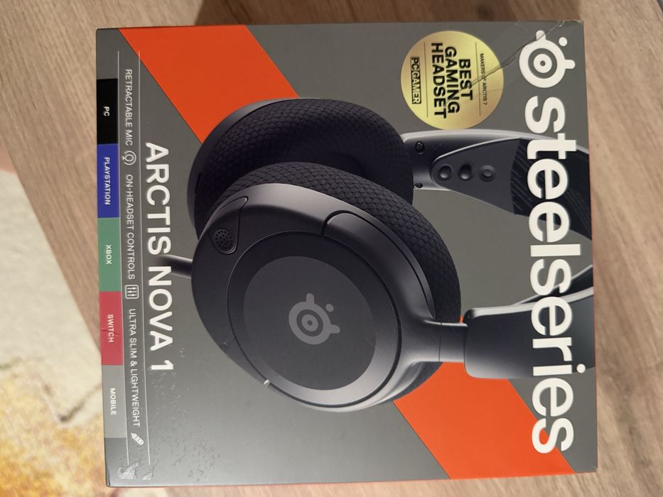 Căști gaming steelseries arctis nova 1
