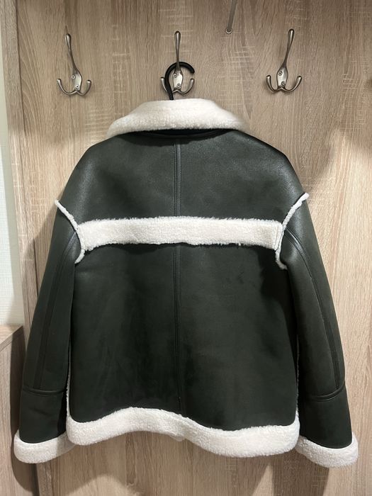 Продам почти новую  дубленку