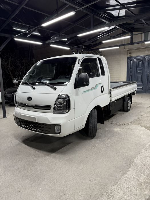 Kia bongo ev 2021 avtomat