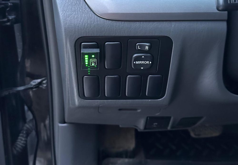 Прадеттся машина прадо 2007 года