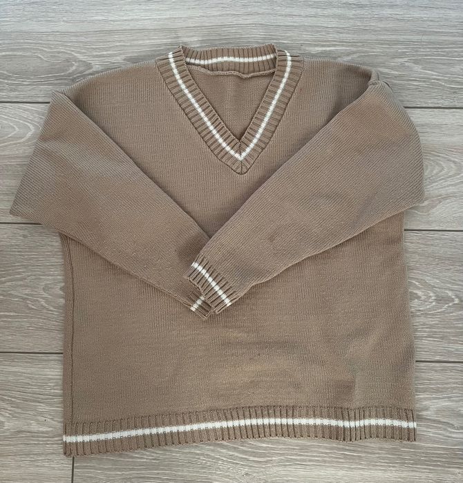 Отдам вещи на девочку подростка