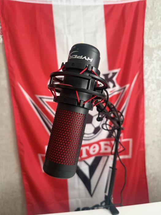продам микрофон Hyperx
