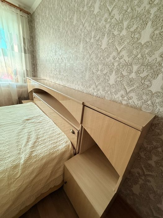 Продам спальную кровать