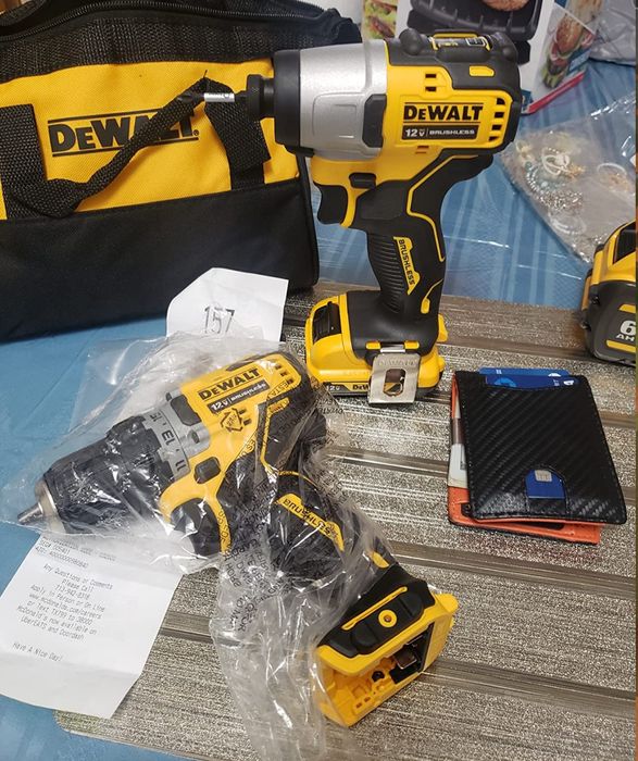 Набор девалт шуруповёрты DeWalt