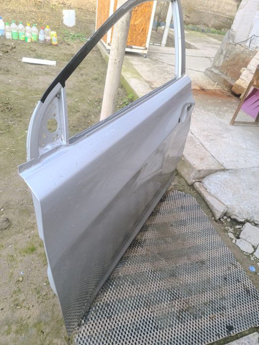 Хундай Элантра 2016 дверь