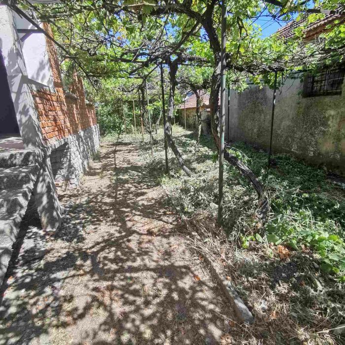 Продава се Къща в с. Подвис, Област Бургас - 85 кв.м за 360 €/кв.м - Снимка #4