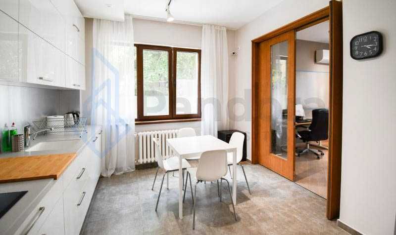 Дава се под наем Тристаен апартамент в София, Център - 100 кв.м за 750 € - Снимка #5