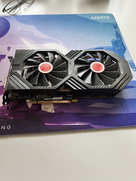 XFX RX 580 8 gb defecta