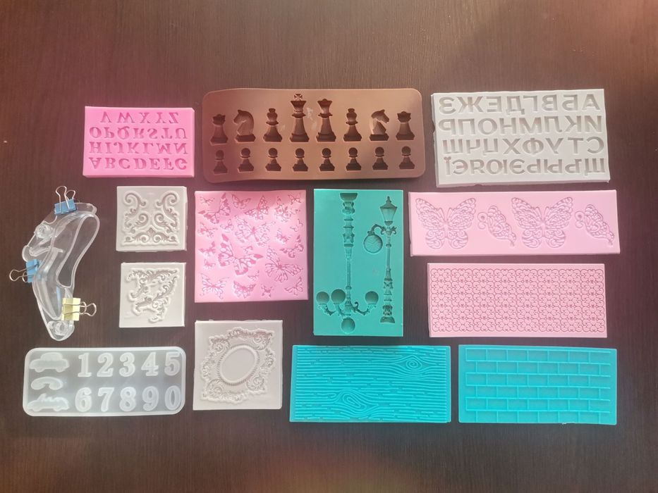 Сет сладкарски принадлежности, резци и молдове