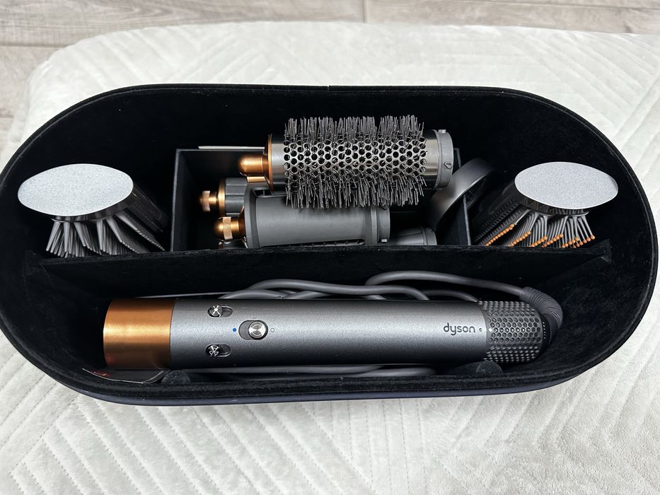 Продам стайлер Dyson
