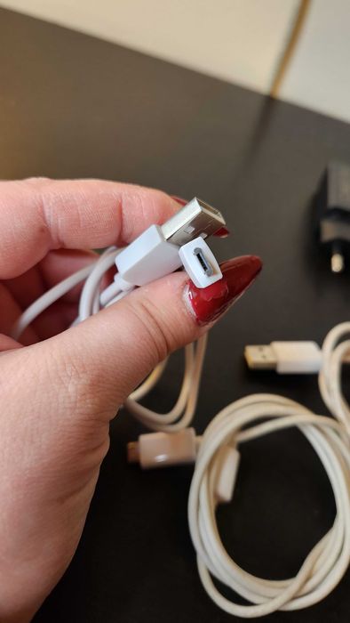 Различни кабели зарядно гарнитура