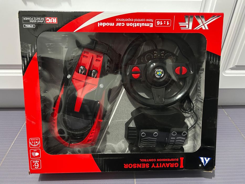 Masina telecomandata Bugatti RC cu volan si pedale telecomandate