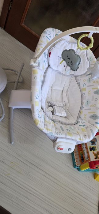 Електрическа люлка шезлонг