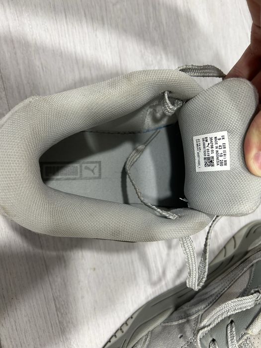 Продам кроссовки PUMA 180