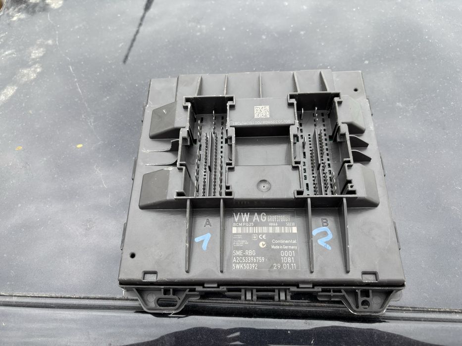 Pompa auxiliara apa seat ibiza ,audi  skoda 6j fwa,kit pornire seat ibiza ,contanct,butuc usa ,buson ,ceasuri bord,calculator ecu,calculator auziliat