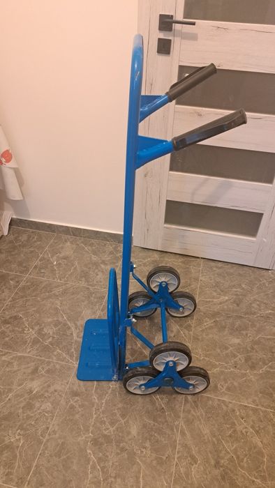 Carut transport marfa pentru scari