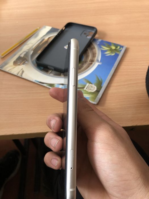 iPhone 11 128гб