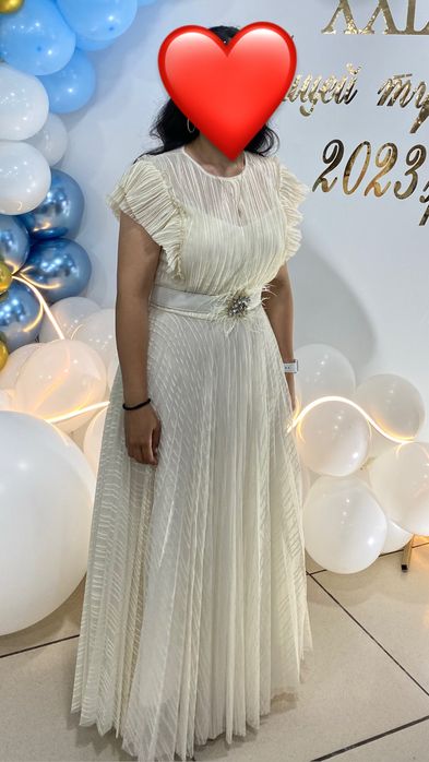 Продам платья.