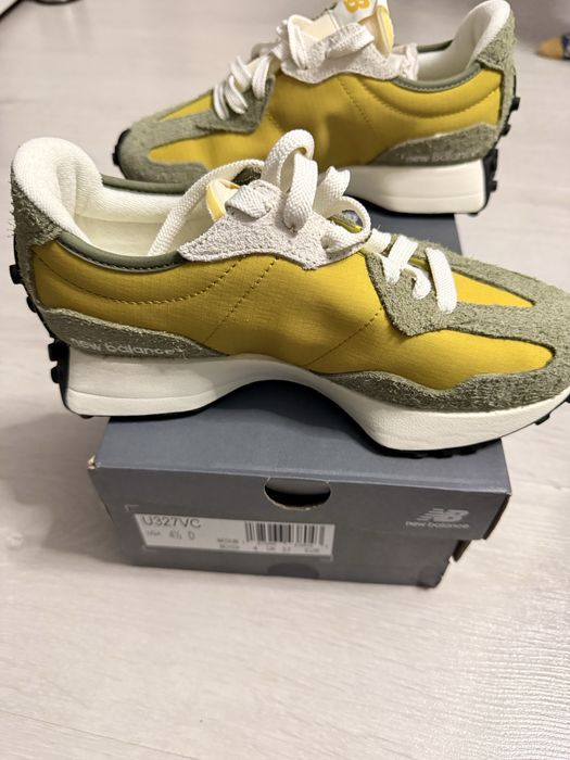 Adidași New Balance 327 (U327VC) – galben/olive – noi – cu cutie