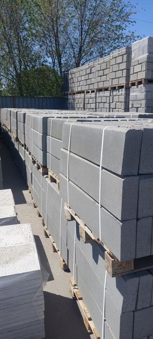 Продам поребрик бордюр.