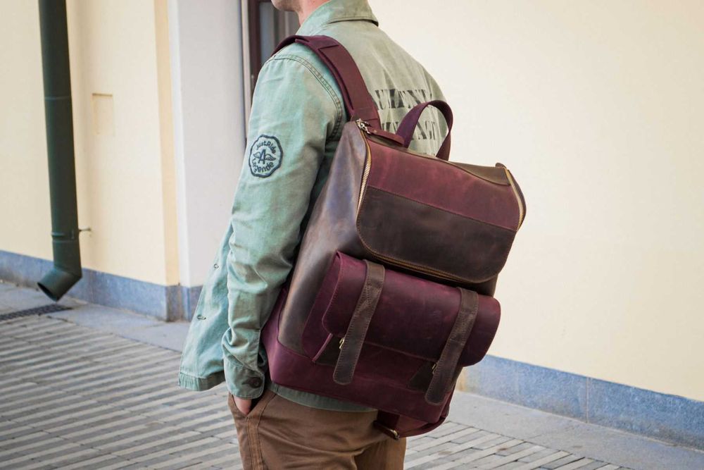 Rucsac din piele. Rucsac pentru laptop