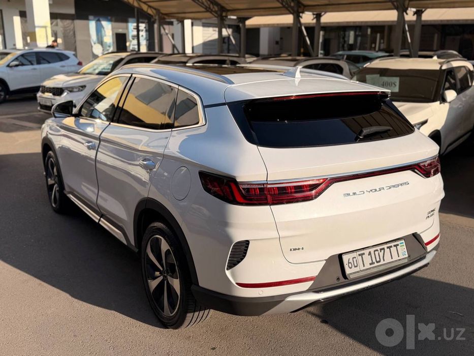 Byd songplus tozaa moshina yaxshi xolatda