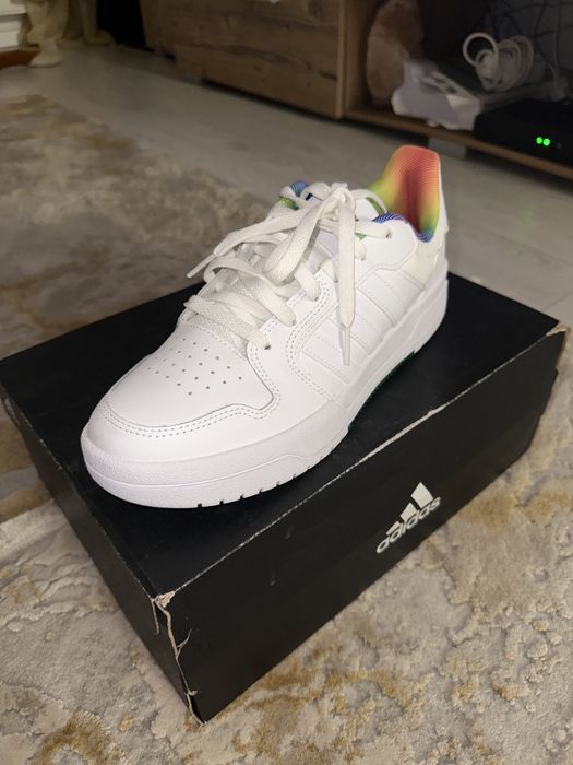 Adidas Entrap Basketball sneakers