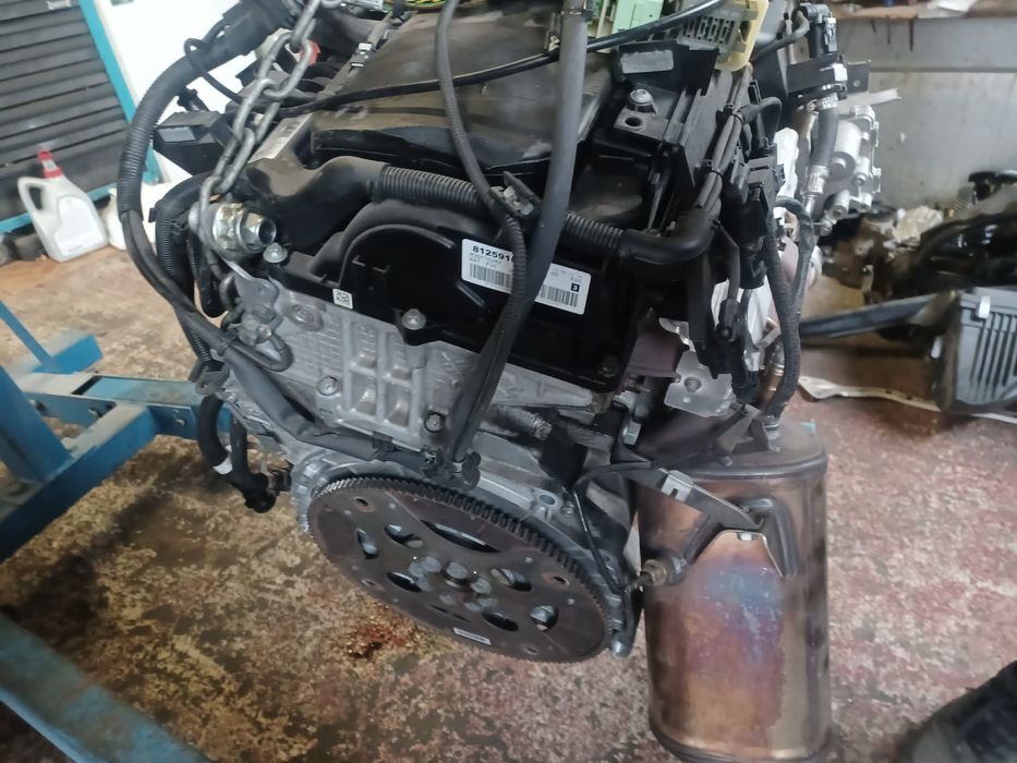 Motor bmw n47d20c 2.0 184cp injectoare alternator compresor clima elec