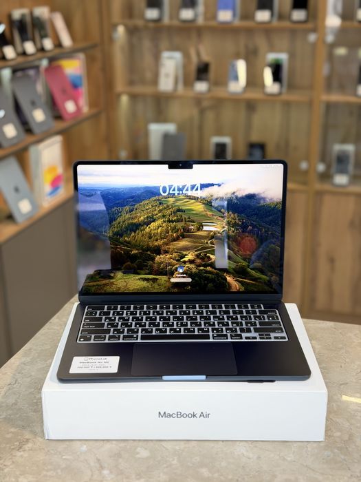 MacBook Air M2 / PhoneLab
