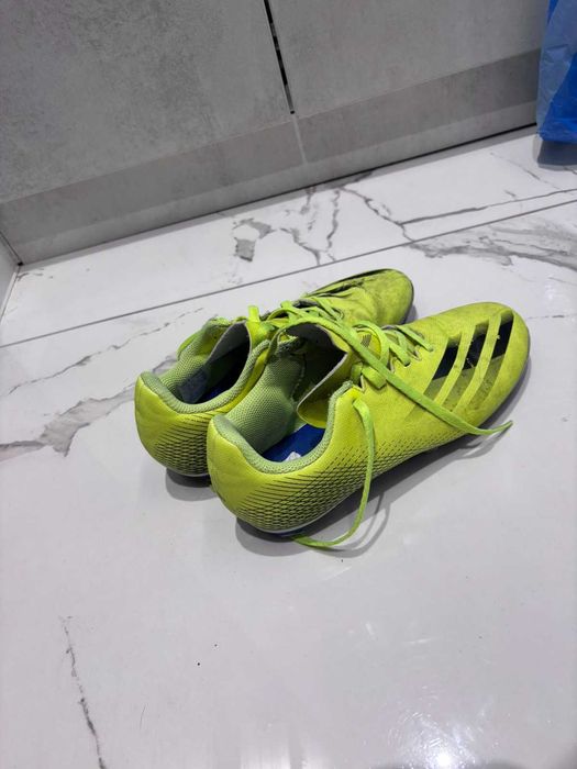 Футболни бутонки Adidas 35 номер