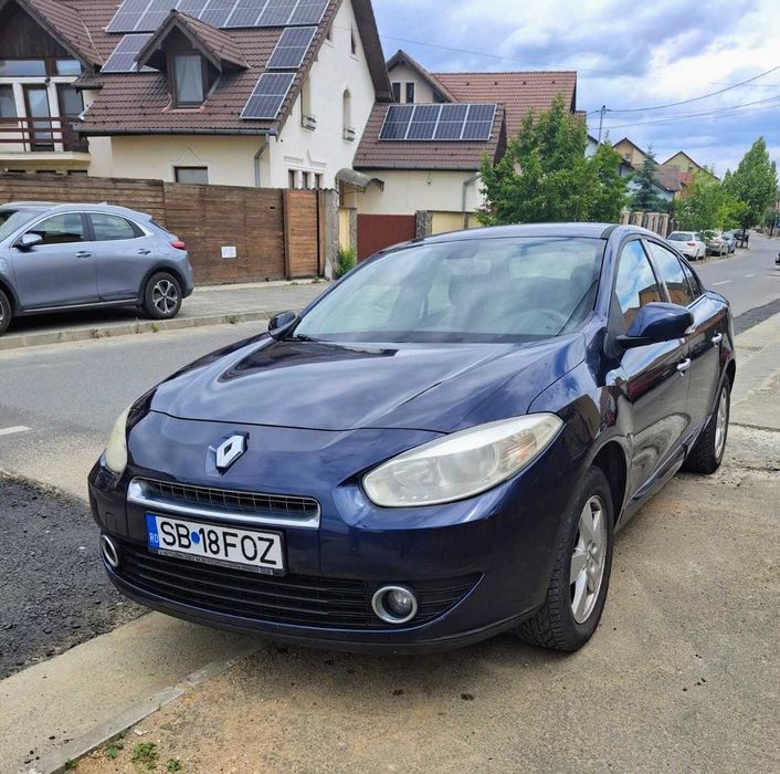 Renault Fluence 1.6, 2010 benzina 152300km